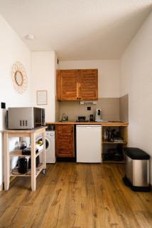 Appartement très calme 2 chambres avec parking et jardin privé sur les hauteurs de Briançon - Briançon - 1