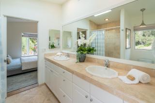 Montecito SeaRenity by Paradise Retreats - 1