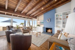 Luxurious Oceanfront Home with Incredible Views - Newport Beach - 7