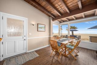Luxurious Oceanfront Home with Incredible Views - Newport Beach - 1