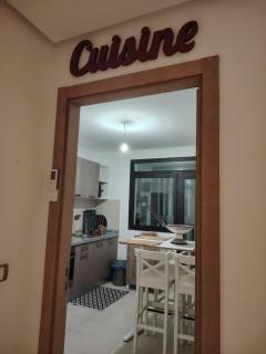 Prestigia plage des nations F3 suite parentale, chambre 2 lits, salon séjour terrasse, 2 salle de bain - Sidi Bouqnadel - 7