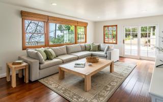 Ocean Breeze Abode and Bungalow by Paradise Retreats - Summerland - 9