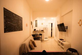 SUH Copacabana 62 Between Copacabana and Ipanema! - 2