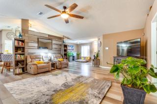 Pensacola Home with Private Backyard and Fire Pit - Pensacola - 4