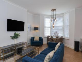 The Salisbury Apartment 301 - Scarborough - 6