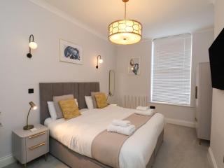 The Salisbury Apartment 301 - Scarborough - 1