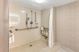 Holiday Inn Express Chicago-Downers Grove by IHG - Downers Grove - 2