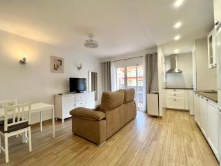Urban Bay City Center & Beach Apartment - Fuengirola - 7