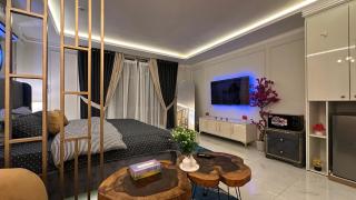 Luxury Cozy Studio Apartment with Eiffel View in Bahria - Lahore - 7