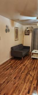 Happiness queen room 3 - Newark - 5