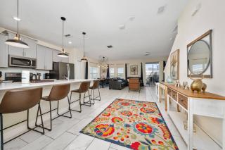 Disney Retreat 5BR Home Private Pool - 2