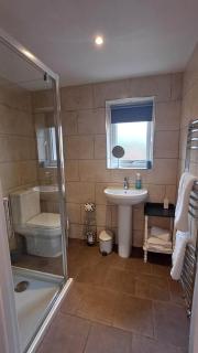 Garden Apartment Morpeth- with lockable bike storage! - 7