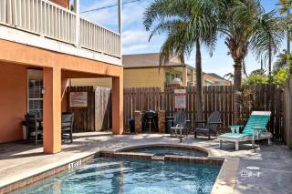 Beach Breeze - Game Room Private Pool Steps To The Beach - 9