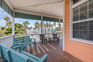 Beach Breeze - Game Room Private Pool Steps To The Beach - South Padre Island - 2