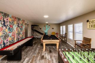 Desert Dreaming Pool Fire Pit Game Room - 5