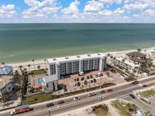 Seaside 206 - Fort Myers Beach - 5