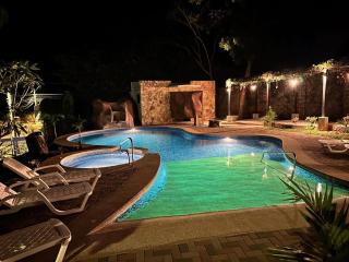 Sophisticated Home with a Chic Design and a Private Terrace with a Plunge Pool - Artola - 3