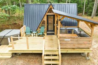 A Serene A-Frame Cabin with Hot Tub - Oxford - 0