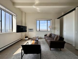 Flexhome Westown Studio RS5 near Fiserv and Theater District - Milwaukee - 8