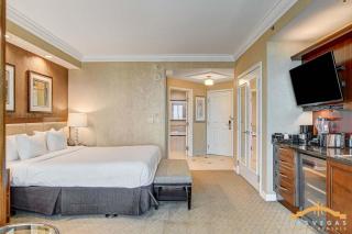 MGM Signature-12-606 Jacuzzi Studio - 4