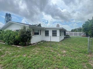 Venice Florida near beach - 1