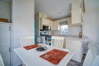 Scugog Landing Resort - Port Perry - 5
