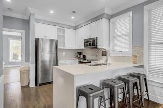 125 Grand Pavillion by AvantStay Steps from Sand - Isle of Palms - 7