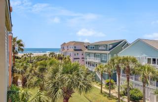 103 Grand Pavilion by AvantStay Steps to Beach - Isle of Palms - 7