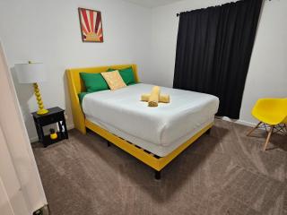Gorgeous Home, Great Vibes & Nonstop Fun! - Desert Hot Springs - 6