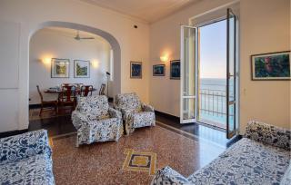 4 Bedroom Lovely Apartment In Camogli - 9
