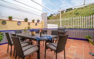3 Bedroom Cozy Apartment In Velez Malaga - Vélez-Málaga - 2