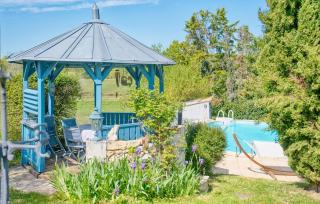 Gorgeous Home In Bosset - Bosset - 5