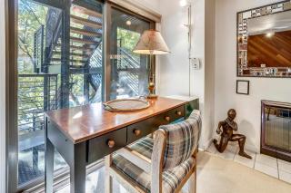 Vintage Aspen Core Condo - Prime Downtown Location - 7