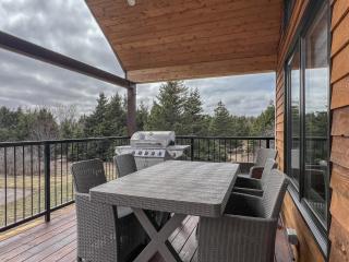 Lupin Lodge minutes to Brackley Beach - 4