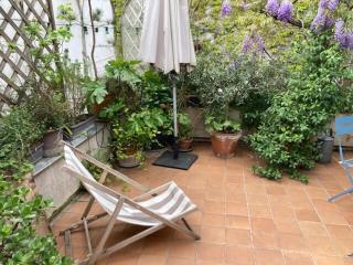 Large flat in Montmartre with terrace - Parijs - 9
