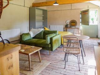 Lincoln Reds Lookout - Louth - 8