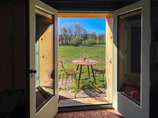 Lincoln Reds Lookout - Louth - 1