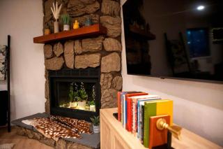 Lincoln Log Cabin Renovated Near Attractions - Woodlands - 8