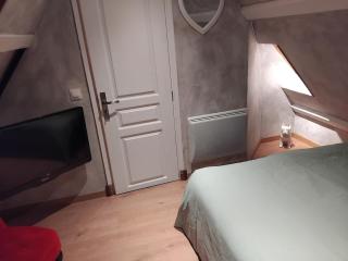 Gîte 2 étoiles proche Salers Cantal Auvergne - - 8