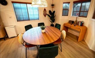 Lincoln Log Cabin Renovated Near Attractions - Woodlands - 1