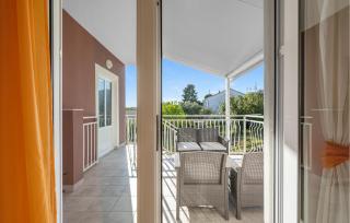 Lovely Apartment In Pirovac With Wifi - Pirovac - 1