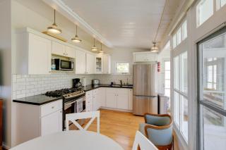 Walk to La Jolla Cove Dtwn Cottage with Ocean View! - San Diego - 3