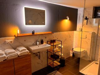 Schönes Zimmer mit Küche und Bad im Taunus - Waldsolms - 3