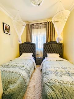 2 bedroom house Kisaasi - 2