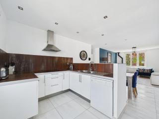 Villa familiale avec Piscine privée et chauffée - Entre Bordeaux et le Bassin d'Arcachon - 8