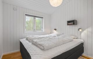 Awesome Home In Nexø With Sauna - Neksø - 3