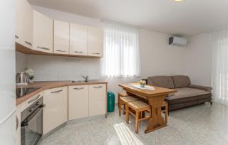 Cozy Apartment In Sveti Filip I Jakov - Sveti Filip i Jakov - 7