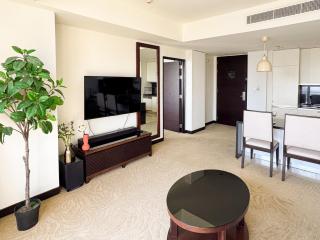 JW Marriott Residence with Amazing View and Direct Mall Access - 6