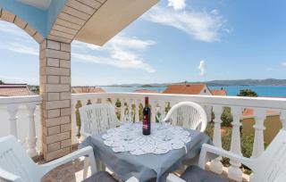 Lovely Apartment In Sveti Filip I Jakov - 1