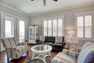 Ocean Cottage 101 - 1